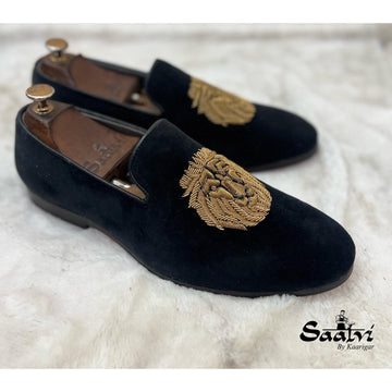 Black Velvet Lion Zardosi Slipons