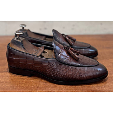Brown Belgian Loafers With Tassels Croc