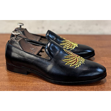 Royal Palm Embroidered Loafers – Black