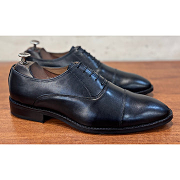 Classic Gentleman Cap-Toe Oxfords