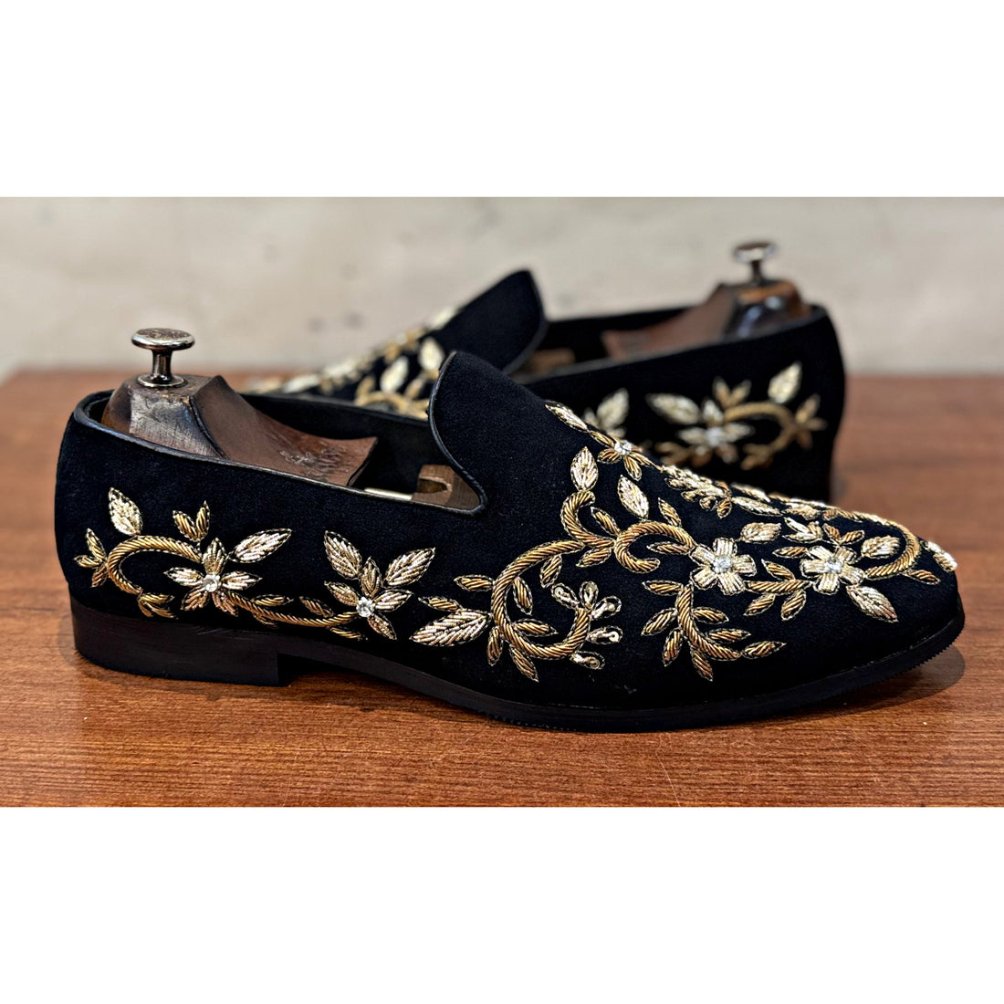 Black Velvet Flower Embroidery Slipons